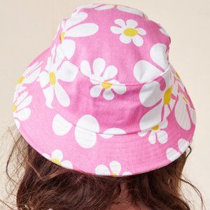 BBP XL Lazy Daisy Bucket Hat in Pink NWNT